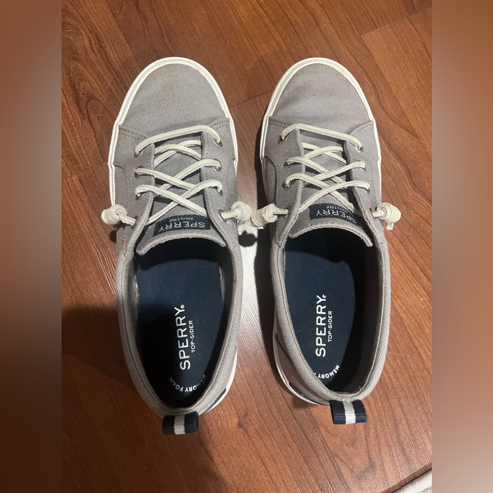 Sperry shoes. Size 8. Women’s. Grey.